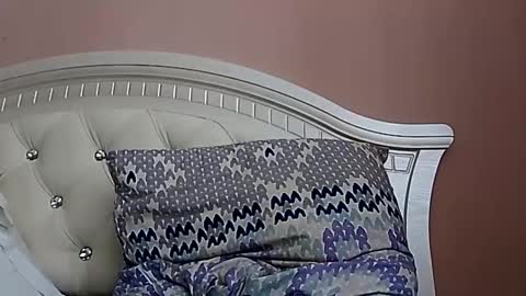 Snapshot of hootloove69 chatting on 12-14-24, 08:34 hootloove69 online show from 12-14-24, 08:34