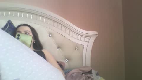 Snapshot of hootloove69 chatting on 02-02-25, 12:35 hootloove69 online show from 02-02-25, 12:35