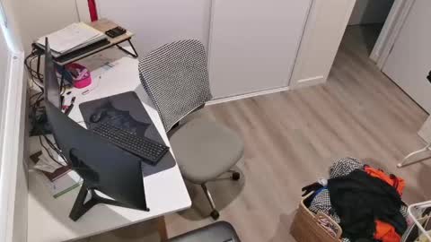 hopefulguy86 online show from 06-06-26, 01:00