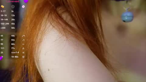 Snapshot of hopgals chatting on 07-25-26, 04:54 LINA AND VICKY online show from 07-25-26, 04:54