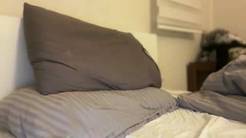 Snapshot of hoplonger chatting on 02-26-26, 05:34 hoplonger online show from 02-26-26, 05:34