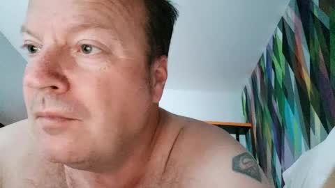 Snapshot of horn1618 chatting on 06-19-26, 05:56 horn1618 online show from 06-19-26, 05:56