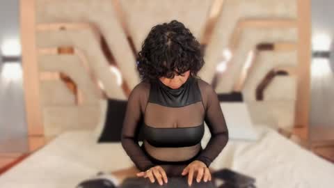 Layla Noir online show from 05-03-26, 11:38