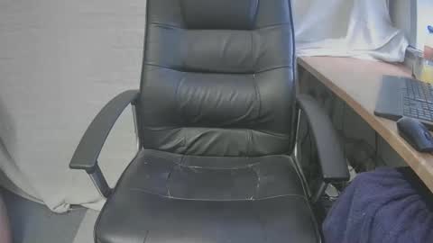 horneypanties305300 online show from 06-05-26, 01:28