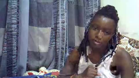 Leila online show from 05-31-26, 05:09