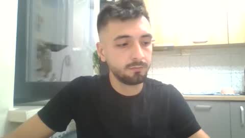 Snapshot of horny_couple9600 chatting on 09-11-25, 08:31 horny_couple9600 online show from 09-11-25, 08:31