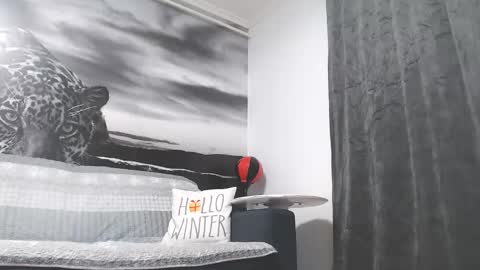 horny_dream2 online show from 09-15-25, 11:38