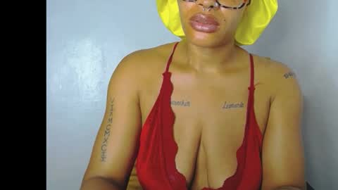 horny_ebonygirl_ online show from 02-28-26, 06:42