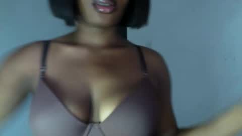 Snapshot of horny_goddess_delilah chatting on 05-25-26, 10:43 delilah online show from 05-25-26, 10:43