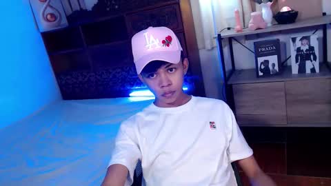 horny_joshxxx online show from 04-29-26, 05:30