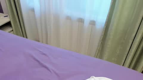 Olivia online show from 05-16-26, 04:09