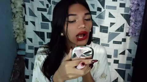 Rhiana online show from 04-15-26, 09:04