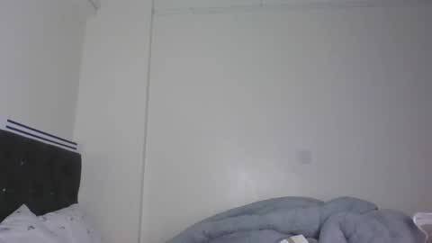 Lucy online show from 04-22-26, 01:23