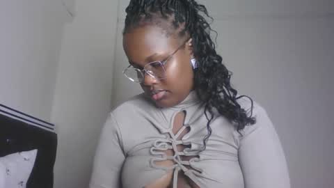 Lucy online show from 04-26-26, 12:58