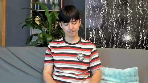 Snapshot of horny_twinks_guys chatting on 09-28-25, 08:36 Alex and Camilo online show from 09-28-25, 08:36