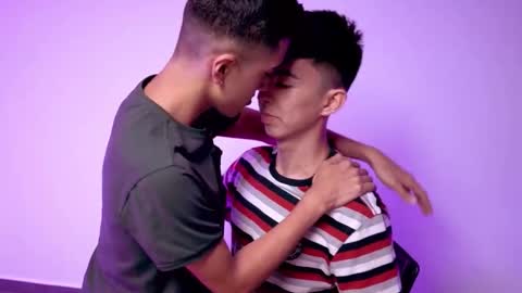 Snapshot of horny_twinks_guys chatting on 12-01-25, 02:55 Alex and Camilo online show from 12-01-25, 02:55