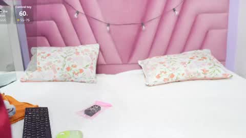 Snapshot of hornybarelylegalgirl chatting on 07-16-26, 12:00 Khloe online show from 07-16-26, 12:00
