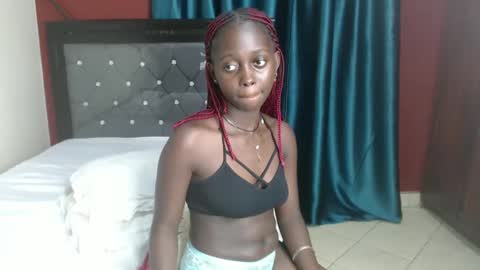 Snapshot of hornybella4 chatting on 02-04-25, 06:49 Bella online show from 02-04-25, 06:49