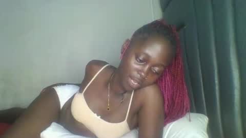 Snapshot of hornybella84 chatting on 03-14-26, 07:08 Bella online show from 03-14-26, 07:08