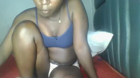 Bella online show from 05-19-26, 06:31