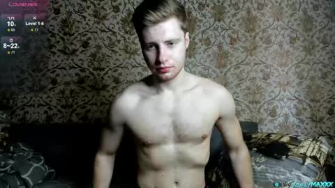 Max online show from 04-17-26, 06:16