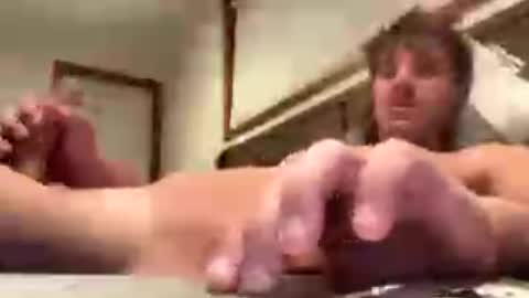 hornyboi186 online show from 07-09-26, 12:31