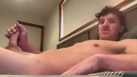 hornyboi186 online show from 08-09-26, 01:18
