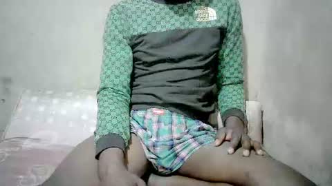 hornyboy9102003 online show from 03-07-26, 09:12