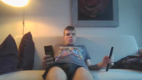 Snapshot of hornyboyivar chatting on 10-20-25, 08:15 hornyboyivar online show from 10-20-25, 08:15