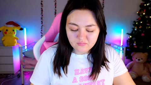 Snapshot of hornycakee chatting on 12-29-24, 09:39 HornyCakee online show from 12-29-24, 09:39