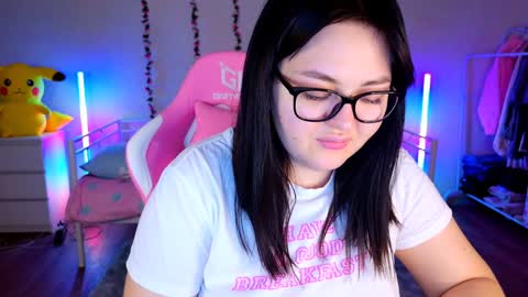 Snapshot of hornycakee chatting on 01-27-25, 07:56 HornyCakee online show from 01-27-25, 07:56