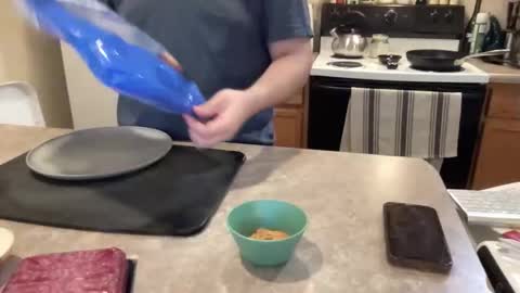 Snapshot of hornychef_92 chatting on 05-16-26, 05:56 hornychef 92 online show from 05-16-26, 05:56
