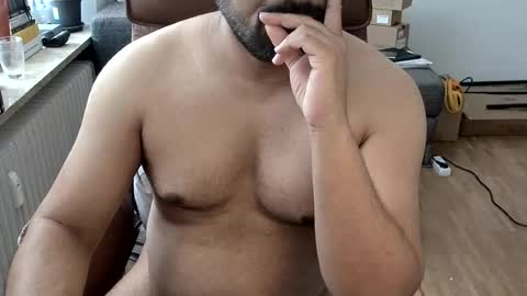 Snapshot of hornychuchuu chatting on 07-07-26, 06:38 hornychuchuu online show from 07-07-26, 06:38