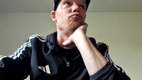 Snapshot of hornycologne4200 chatting on 03-22-26, 02:53 hornycologne4200 online show from 03-22-26, 02:53