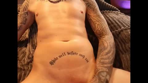 Snapshot of hornydeutsch chatting on 12-31-24, 01:47 hornydeutsch online show from 12-31-24, 01:47