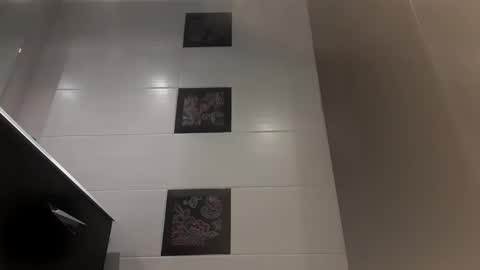 hornyfrench89000 online show from 02-04-25, 10:34