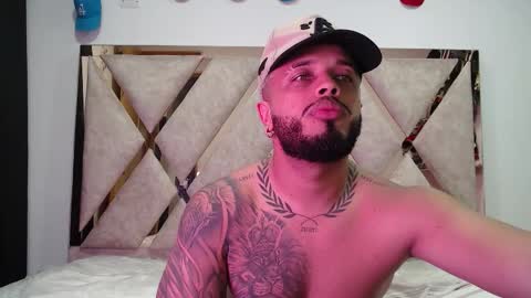 hornygirl_20000 online show from 11-01-25, 11:29