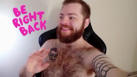 Snapshot of hornyhairy_bi chatting on 12-19-24, 06:12 Harry online show from 12-19-24, 06:12