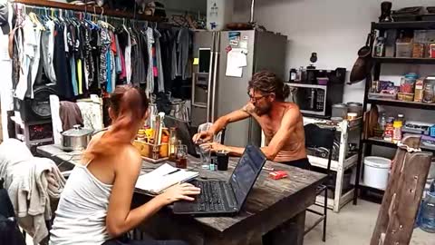 Snapshot of hornyhippies0080 chatting on 10-27-25, 02:54 Nix  D online show from 10-27-25, 02:54