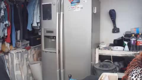 Nix  D online show from 04-23-26, 12:29