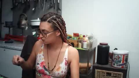 Nix  D online show from 04-26-26, 06:44