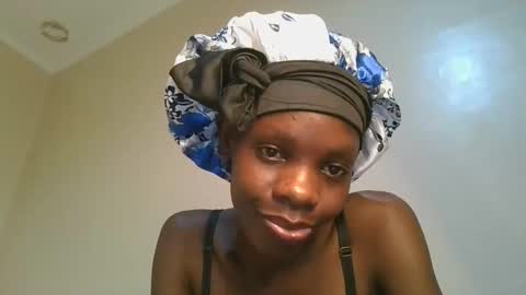 Snapshot of hornylittleprinces chatting on 10-03-25, 05:54 Princes online show from 10-03-25, 05:54