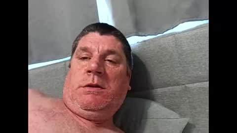 hornyman6942842 online show from 12-17-25, 06:36