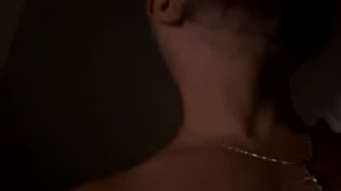 Snapshot of hornyonelooking1 chatting on 12-21-25, 12:12 hornyonelooking1 online show from 12-21-25, 12:12