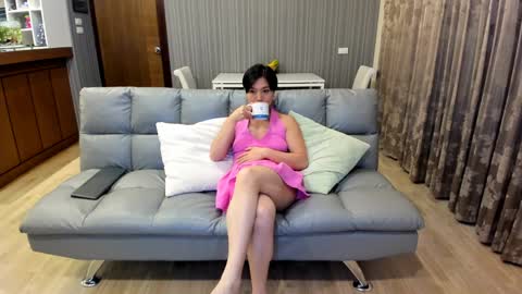 Puca  Tam online show from 10-18-25, 05:35