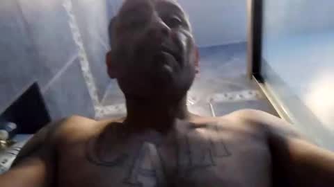 Snapshot of hornysaint310 chatting on 02-21-25, 07:23 hornysaint310 online show from 02-21-25, 07:23