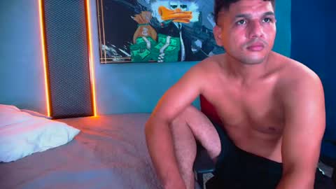 hornyshow1 online show from 05-08-26, 11:59