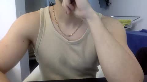 hornyspaniard93 online show from 01-12-26, 04:12