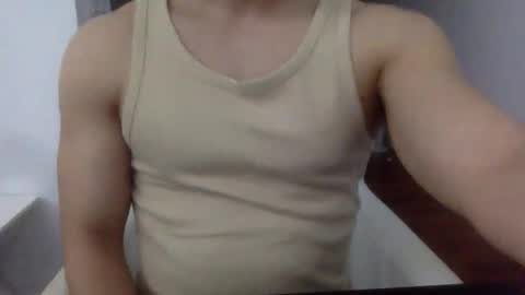 hornyspaniard93 online show from 04-04-26, 10:40