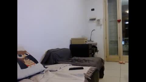 Snapshot of hornyssima chatting on 01-03-25, 06:57 Hornyssima online show from 01-03-25, 06:57